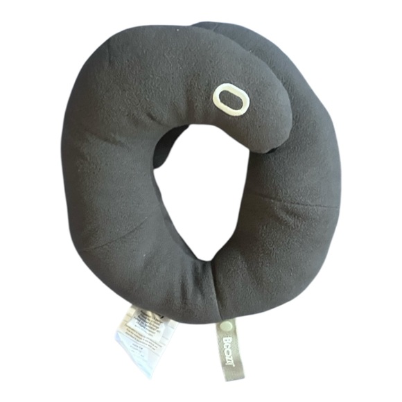 BCOZZY™ Travel Neck Pillow Gray size L - Picture 3 of 5